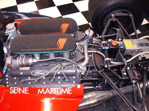 Right rear suspension