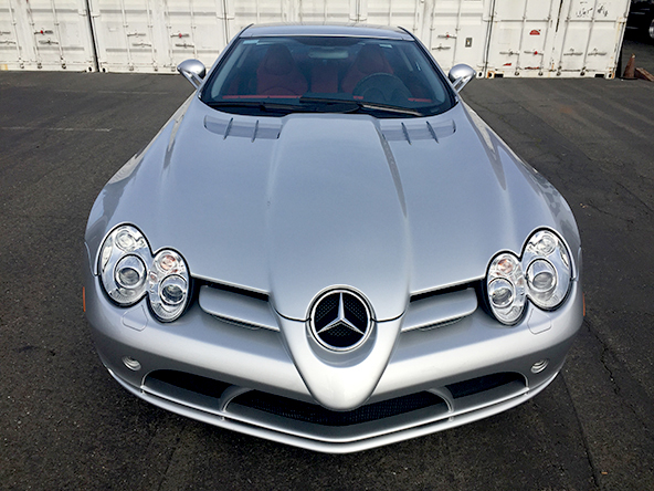 2005 Mercedes SLR McLaren Front